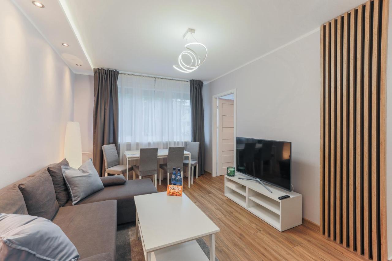 Ap Apartments Piastowska 格但斯克 外观 照片