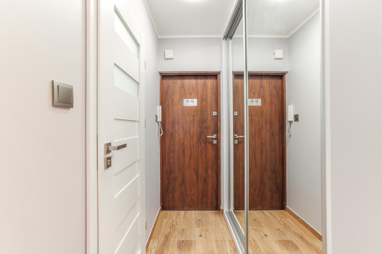 Ap Apartments Piastowska 格但斯克 外观 照片